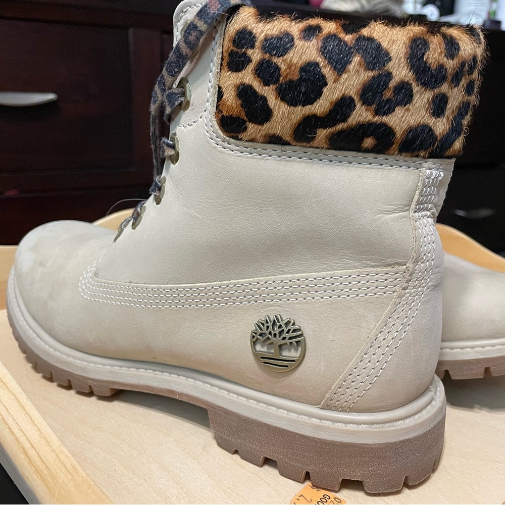 Leopard print Timberland boots